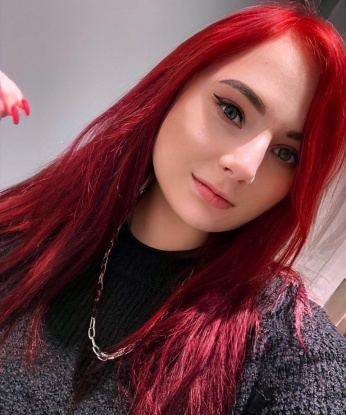 Молодая, сексуальная и страстная красотка ждет тебя для ярких встреч. Не упусти возможность окунуться в мир наслаждений вместе со мной. Гарантирую конфиденциальность и безудержное удовольствие. 1004, 19 лет