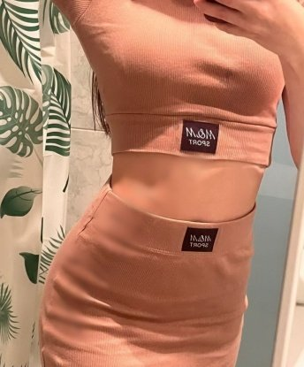 Страстная и игривая девушка ждет тебя для ярких встреч. Приятная внешность, шикарное тело, жгучее желание удовлетворить тебя. Фото подлинные, звони прямо сейчас! 9779, 25 лет